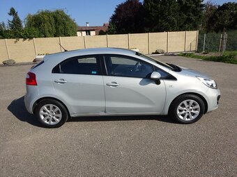 Kia Rio 1.4i r.v.2012 (80 kw) Koupeno v ČR - 3