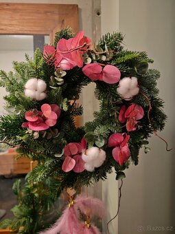 Vánoční věnec k zavěšení - 3