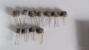 Konvolut tranzistory po radio opraváři (AF116 a jiné) - 3