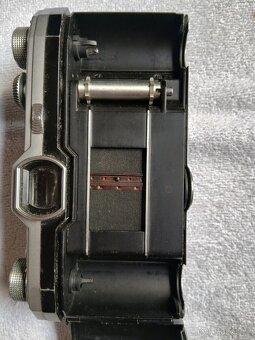 Fotoaparát Pentacon . - 3