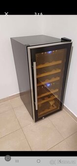 dvouzónovou vinotéku HumiBox - 3