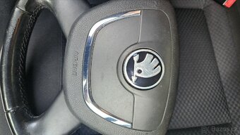 Multifunkční volant Škoda s airbagem - 3