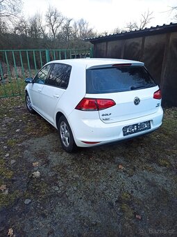 VW Golf 7 r. v. 2013 . 1.2.tsi  63kw - 3