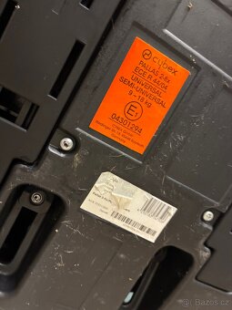 2x Cybex Palas 2-fix 15-36kg - 3