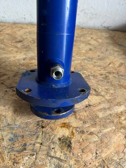 Hdraulicke pistnice , valec - 3