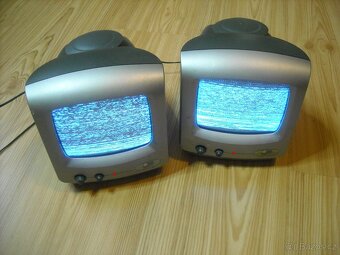 Retro monitory - 3