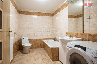 Prodej rodinného domu, 662 m², Přešťovice - 3