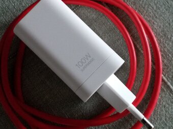 Nabíječka USB C 100W - 3