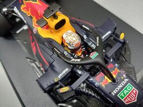 F1 RED BULL RB16B VÍTĚZ EMILIA ROMAGNA 2021 VERSTAPPEN 1:18 - 3
