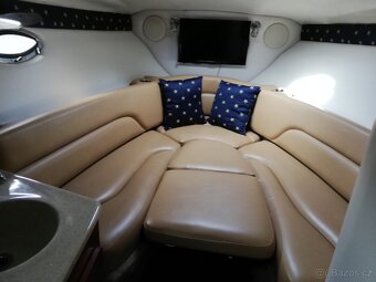 Loď Crownline 280cr - 3