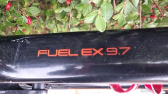 HORSKÉ KOLO TREK Fuel EX 9.7 karbon 29´´ - 3