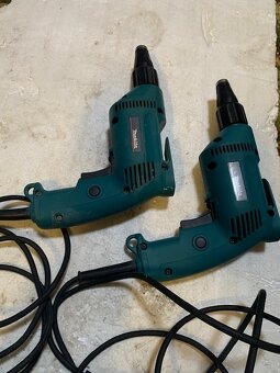 Šroubovák na sádrokarton 6821 MAKITA 570W - 3