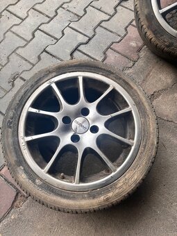 Sada 4 letních pneu Roadstone 195/45ZR15 – TOP stav - 3