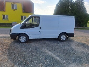 Prodám Ford Transit 2.2 tdci 63kw,stk do 5.2027,tažné na 2t - 3