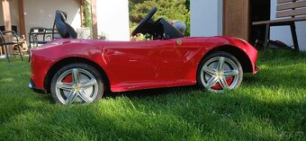 Elektrické autíčko Ferrari - 3
