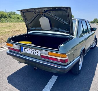 BMW 520i r.v.1982, model e28, šestiválec - 3