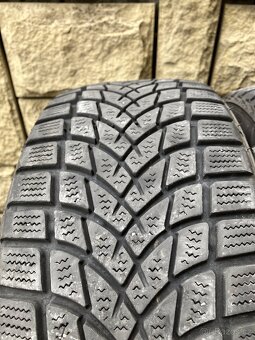 Zimní pneu 225/45/17 - 3