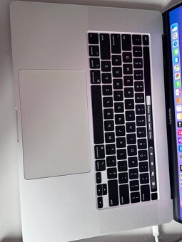 MACBOOK PRO 16 2019 i9/16GB RAM/1TB - 3