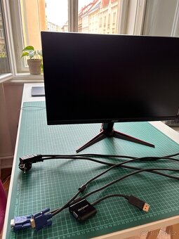 21.5" Acer Nitro VG220Q Gaming - 3