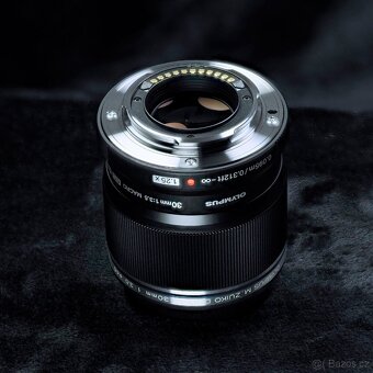 prodám Olympus M.Zuiko ED 30mm f3.5 Macro - 3