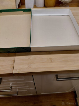 Stará krabice od vánoční kolekce - 3