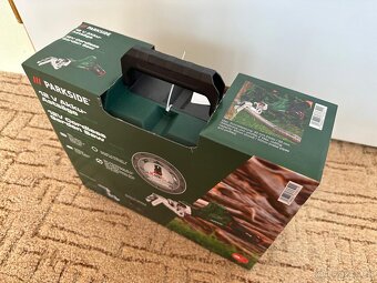 Aku pilka na větve Parkside - 3