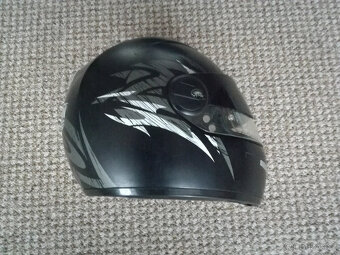Motorkářské helmy - 3