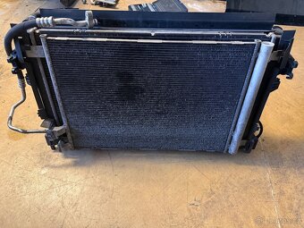 Chladič + sahara VW Passat B8 - 3