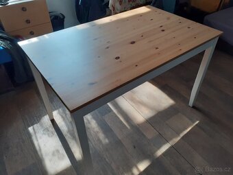 Ikea jídelní stůl Lerhamn - 3