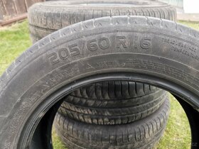 Michelin 205/60/16 Letní pneumatiky R16 - 3
