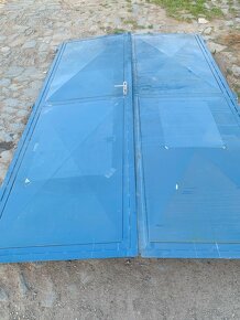 Plechová garážová vrata (183 × 300 cm) - 3