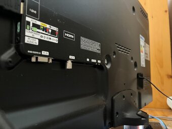 Prodam TV Samsung UE32D5000 + set top box Arris VIP1113M - 3