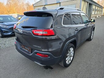 JEEP Cherokee 2.2 147kW 4x4 LIMITED - 3