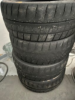 Závodní pneu Michelin r18 - 3