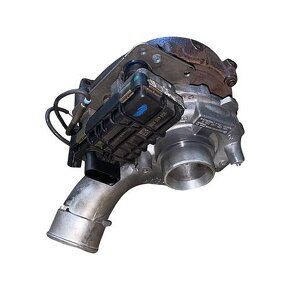 Turbo 059145722M 3.0TDI 176KW CASA AUDI Q7 4L 105tis km. - 3