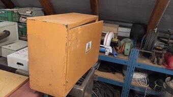 Skříňka na elektrorozvaděč - 3