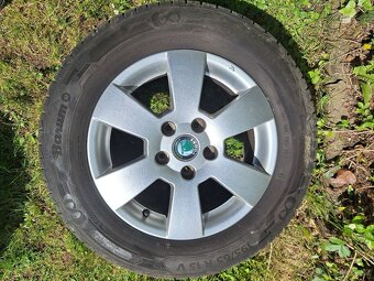 Prodám ALU kola 195/65 R15 V91 - Škoda Octavia 2 - 3