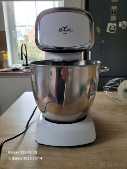 Kuchyňský robot Eta Gratus Kalibro - 3