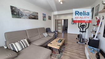 Pronájem zrekonstruovaného bytu 2+1 s balkónem, 57 m2 , Pard - 3