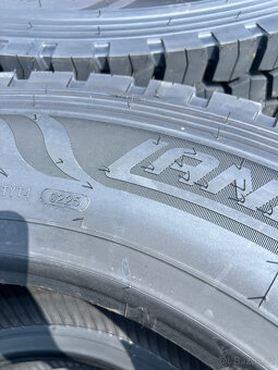 Landspider Longtraxx DR660 295/60 R22,5 - 3