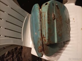 Jawa 250/353 - kastlík na nářadí - 3