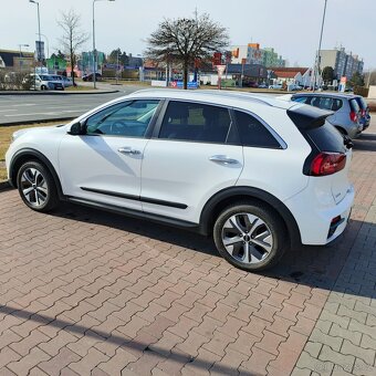 Kia Niro e- Odpočet DPH - 150kW - 3