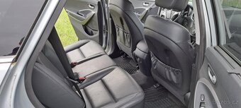 Hyundai Santa Fe Grand - 3