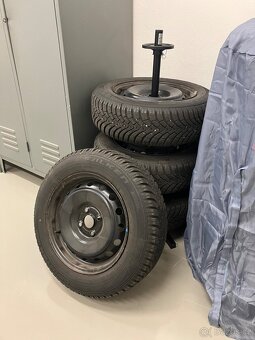 Zimní pneu Falken s disky 185/65 R15 88T - 3