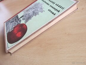 OVOCNÉ STROMY - CO MÁ KAŽDÝ VĚDĚTI - 3