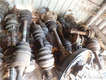 Přední poloosy Mitsubishi Pajero, L200, Nissan Terrano - 3