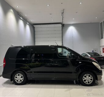 Hyundai H 1,  2.5 DIESEL Ojeté, 8/2011, 153 000 km - 3