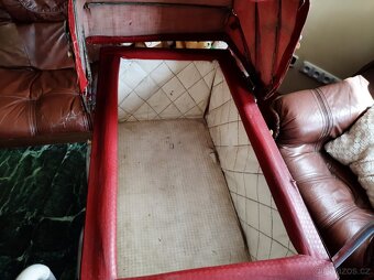 starý kočárek pro panenky - 3