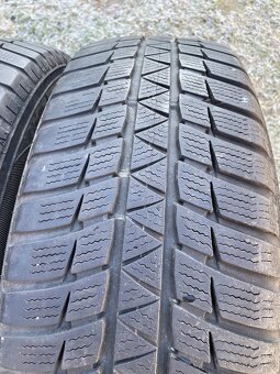 Falken 215/65R17 zimní - 3