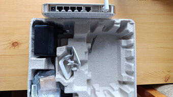 WiFi router Netgear WGR614 - 3